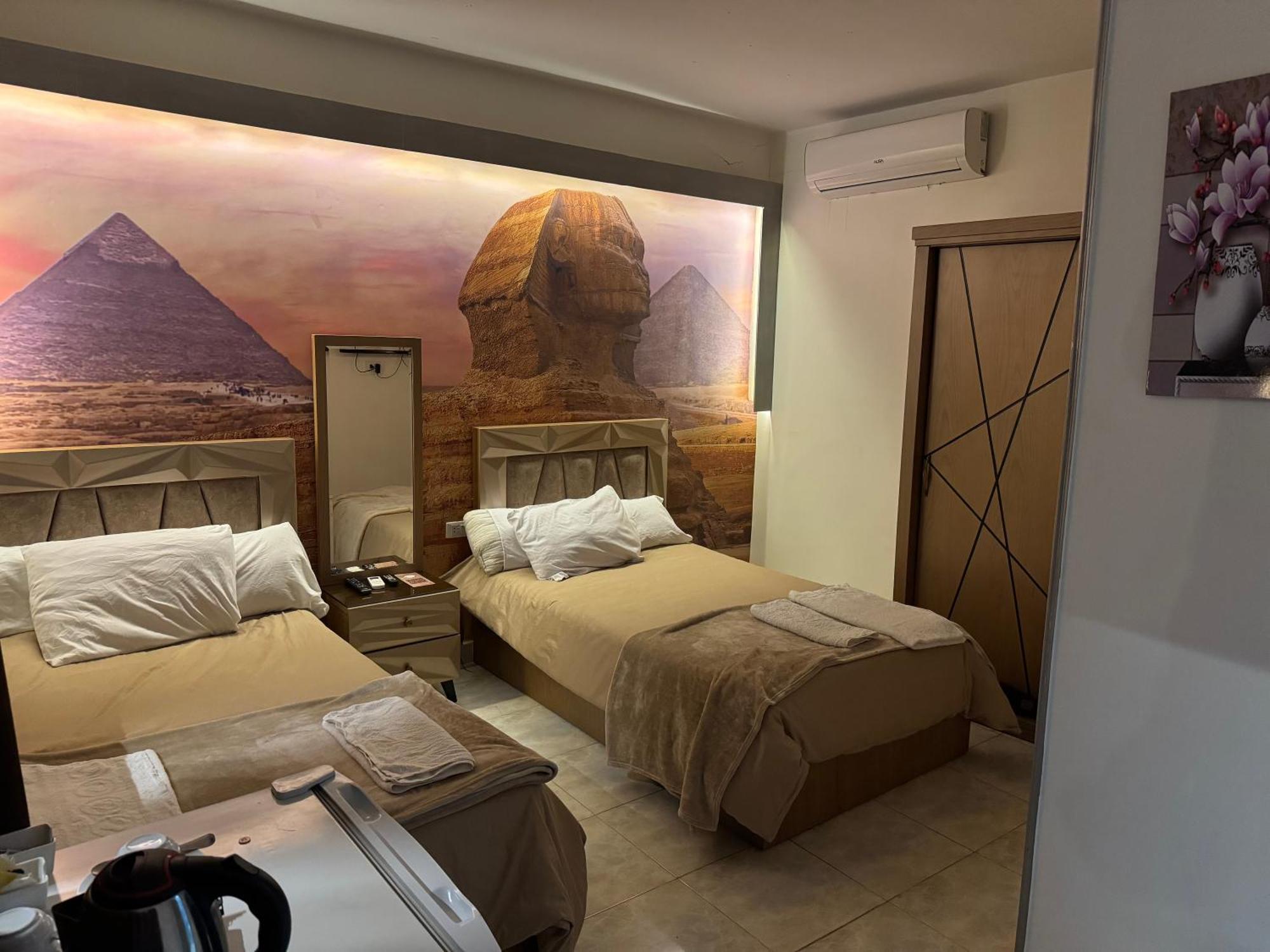 Nefertiti Pyramids View Ξενοδοχείο Κάιρο Εξωτερικό φωτογραφία